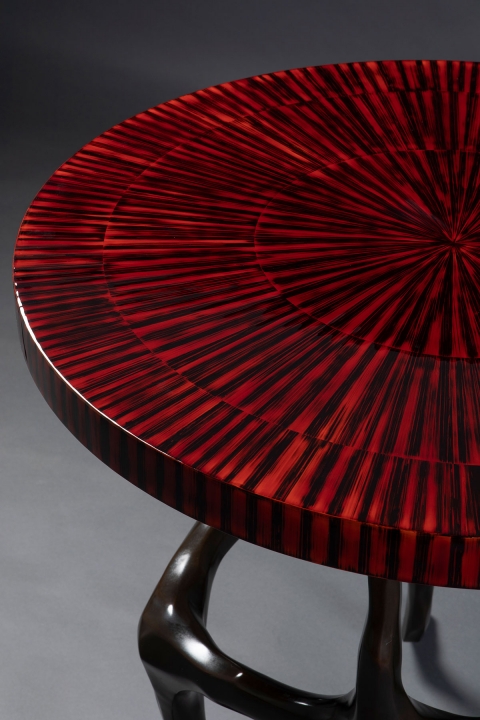 Pak at lægge Mappe Eve Amaranth Lamp Table, Lacquered Straw